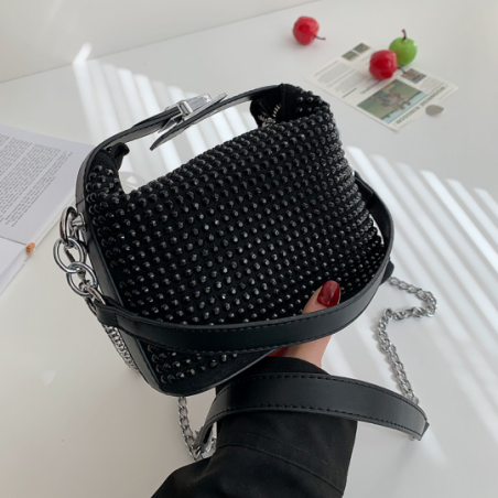 Bolsa Feminina Luxo Em Strass Com Correntes Alça De Mão