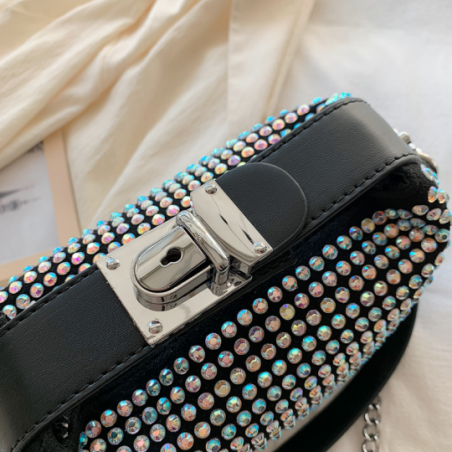 Bolsa Feminina Luxo Em Strass Com Correntes Alça De Mão