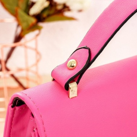 Bolsa Feminina Baú Estruturada Luxo De Mão Alto Relevo