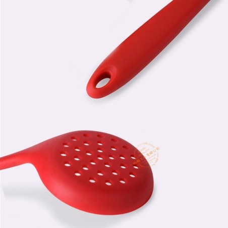 Escumadeira Vazada Nylon Cabo Resistente Vermelho 28 Cm
