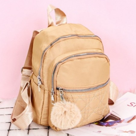 Mini Mochila Bolsa Feminina Matelassê Com Chaveiro Pompom