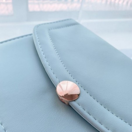 Bolsa Feminina De Mão Luxo Estruturada Baú Com Correntes