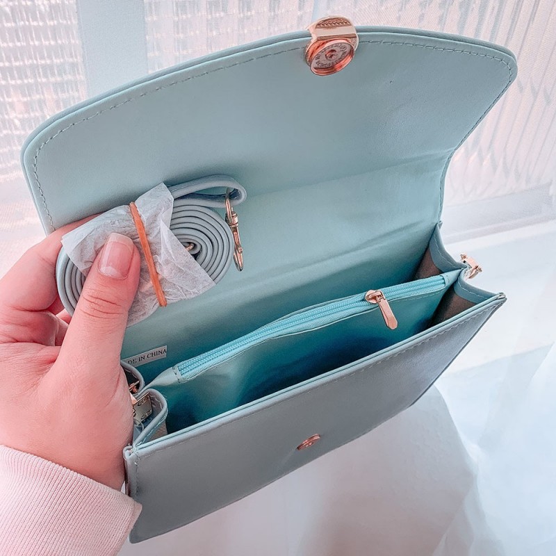 Bolsa Feminina De Mão Luxo Estruturada Baú Com Correntes