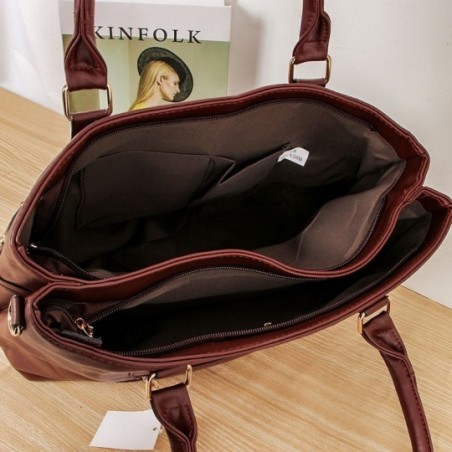 Bolsa Totem Feminina Alto Relevo Com Tachas Duas Repartições