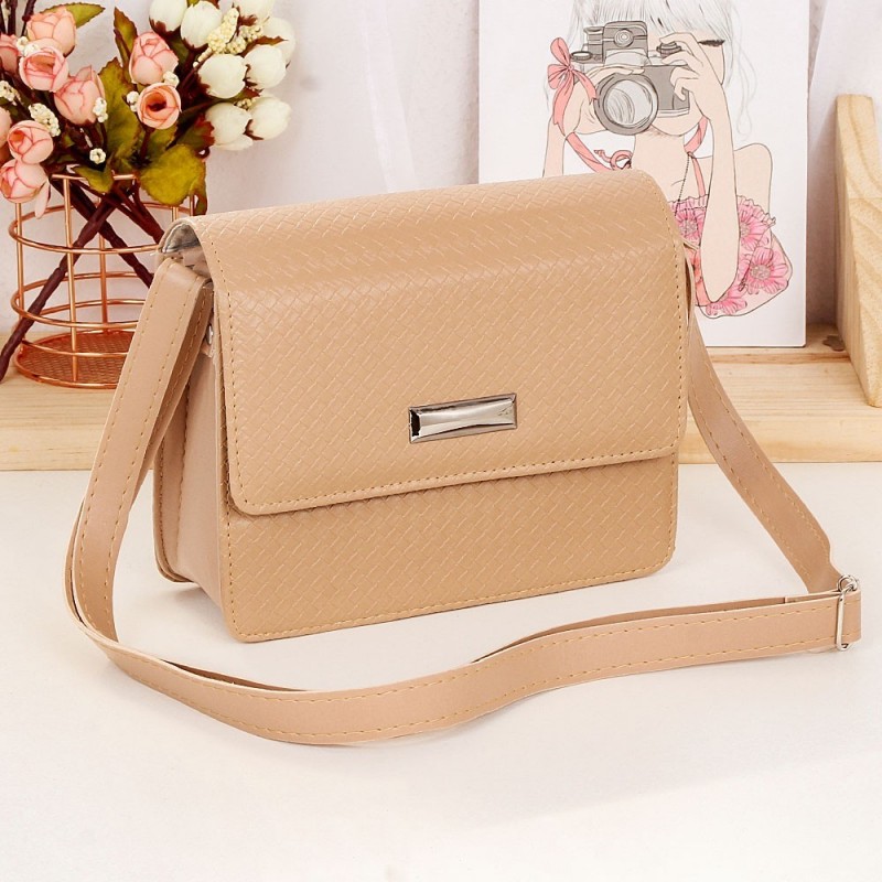 Bolsa Luxo Feminina Estruturada Báu Transversal Em Matelassê