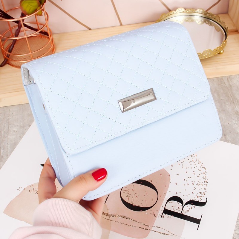 Bolsa Luxo Feminina Estruturada Báu Transversal Em Tressê