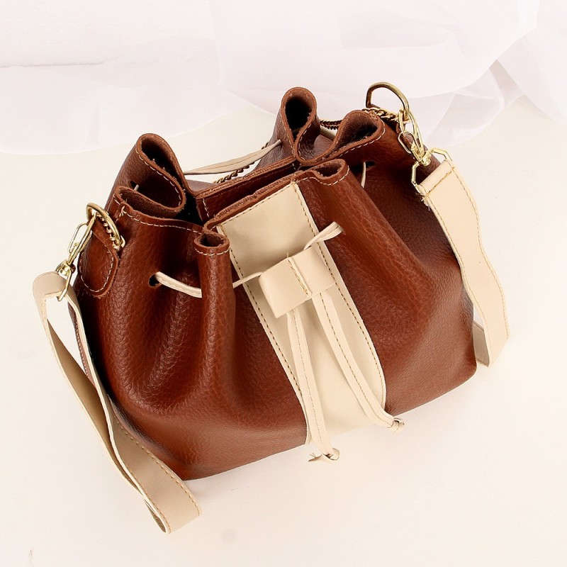 Bolsa Transversal Saco Feminina Luxo Com Correntes 