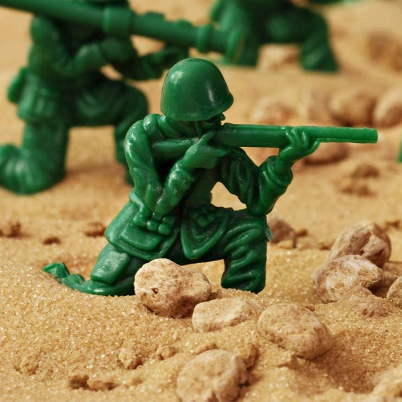 Kit Soldadinhos Bonequinhos Militar Power 24 Peças Infantil Pica Pau