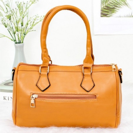 Bolsa Baguete Feminina De Mão Em Tassel Com Tachas