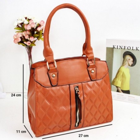Bolsa Média Feminina Em Matelassê Com Alça De Ombro