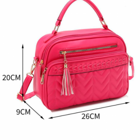 Bolsa Baú De Mão Em Matelassê Alto Relevo Transversal
