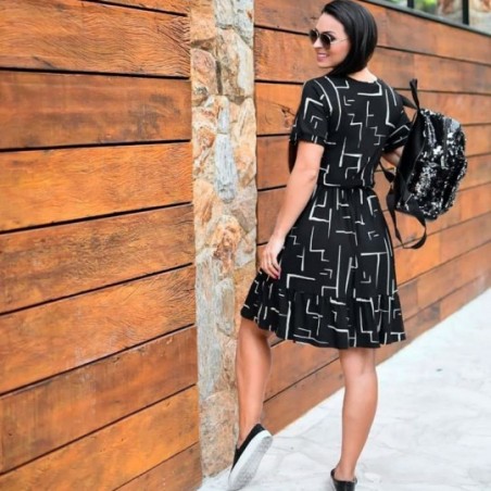 Vestido Feminino Rodado Com Cinto Manga Curta Estampa Variada