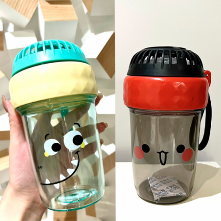 Copo Plástico Com Ventilador Portátil Infantil 390 ML