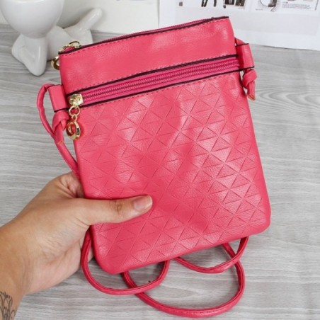 Bolsa Feminina Transversal Pequena Em Alto Relevo Texturizada - Compre Agora