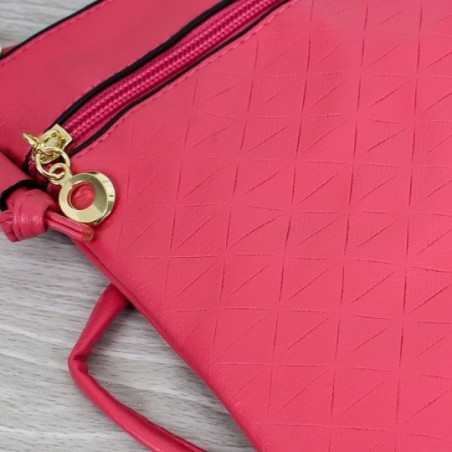 Bolsa Feminina Transversal Pequena Em Alto Relevo Texturizada - Compre Agora