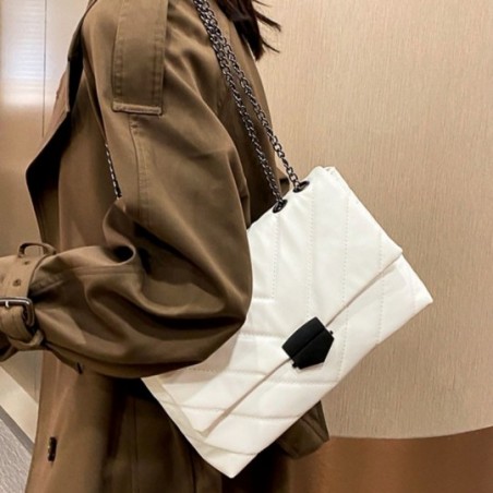 Bolsa De Ombro Em Matelassê Feminina Grande Luxo Alça Corrente