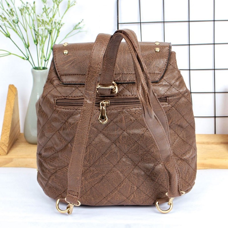 Bolsa Mochila Saco 2 Em 1 Feminina Com Matelassê Tachas Douradas