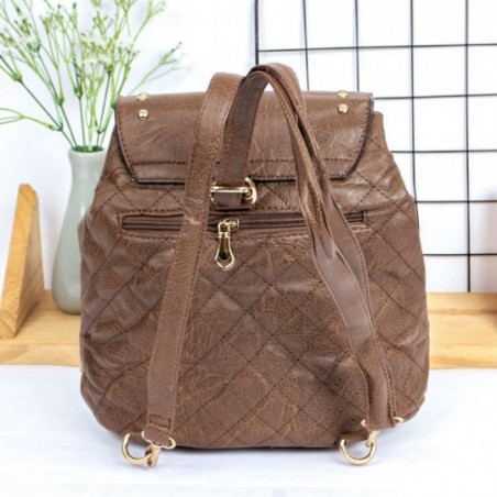 Bolsa Mochila Saco 2 Em 1 Feminina Com Matelassê Tachas Douradas