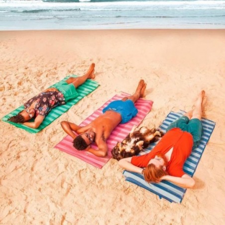 Tapete Esteira De Praia Listrado Em Rolo 1,70 m x 60 cm - Feira  da Madrugada SP