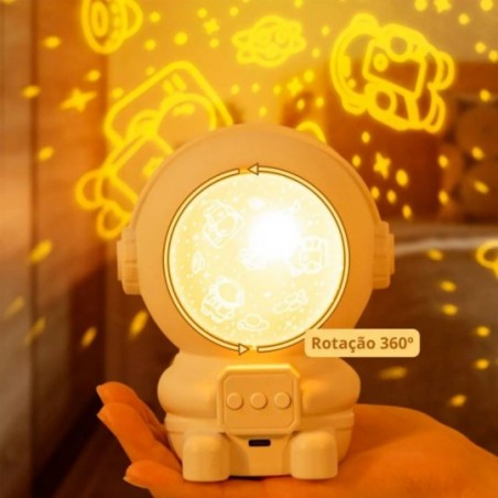 Luminária Astronauta Com Desenhos Espaciais Luz De LED Musica - Feira da Madrugada SP