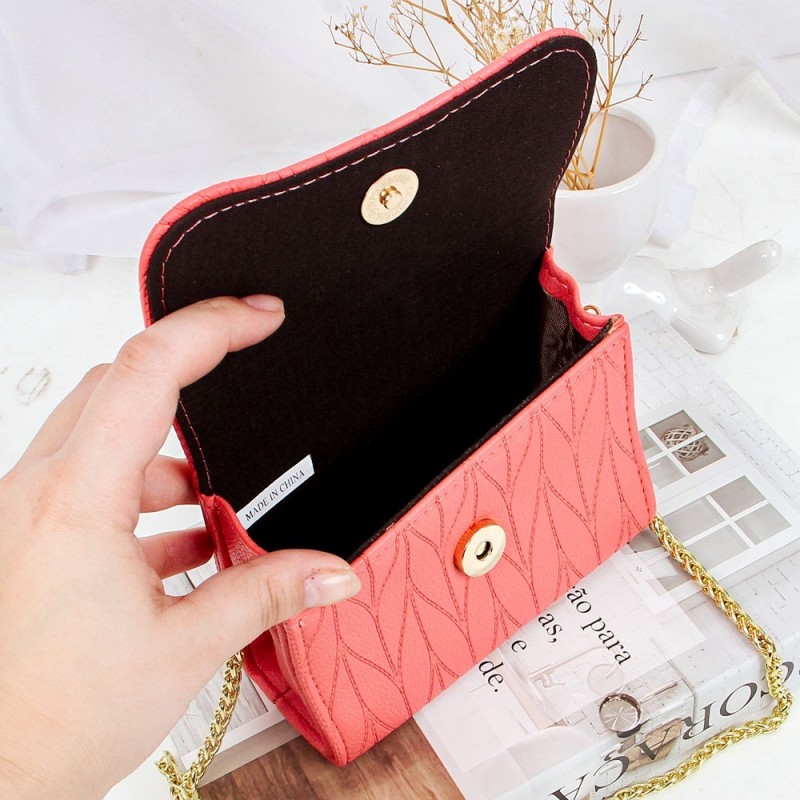 Kit Mini Bolsa Transversal Alça Corrente + Carteira Feminina Mão - Feira da Madrugada SP
