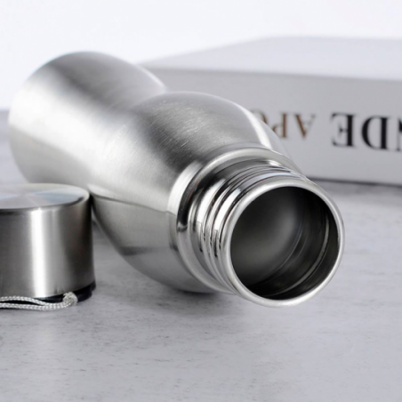 Garrafa Squeeze De Inox Com Alça Prata 700ml - Compre Agora!