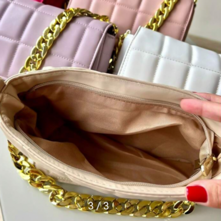 Bolsa Feminina Acolchoada Blogueira Com Alça De Corrente - Compre Agora!