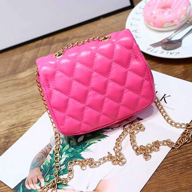 Bolsa Feminina Pequena Baby Em Matelassê Alça De Corrente - Compre Agora!