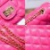 Bolsa Feminina Pequena Baby Em Matelassê Alça De Corrente - Compre Agora!