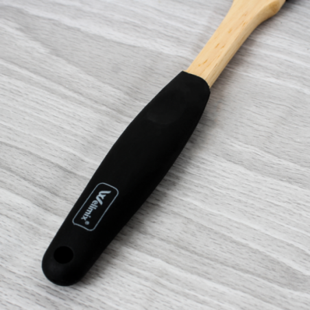 Espátula De Silicone Formato Coração Cabo Madeira/Silicone - Compre Agora!