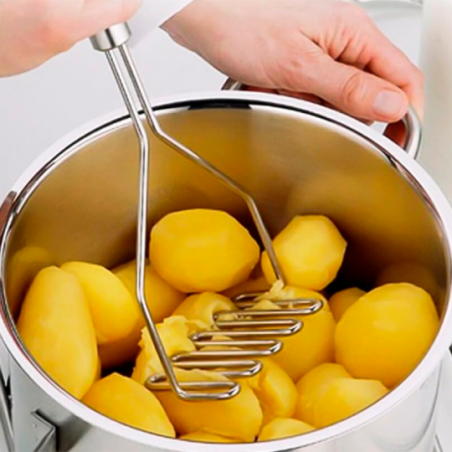 Amassador Espremedor De Batatas E Legumes Multiuso - Feira Da Madrugada SP