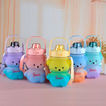 Garrafa de Água Infantil 1100ml Formato De Urso Com Adesivos - Feira Da Madrugada SP