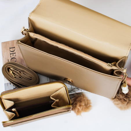 Bolsa De Mão Social Estruturada Com Carteira Elegante -  Compre Agora!