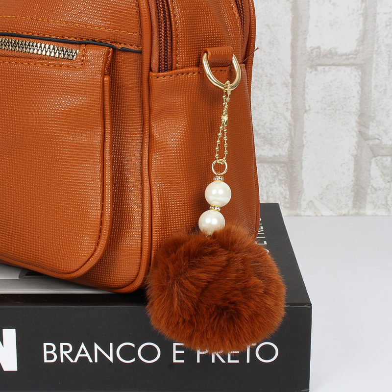 Bolsa Média Arrendondada De Mão Acolchoada Feminina - Compre Agora!