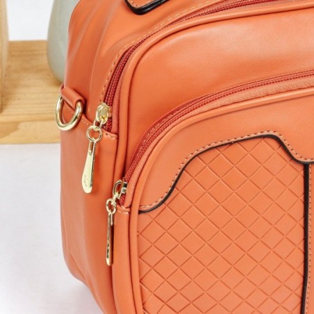 Bolsa Transversal Média Feminina De Mão Acolchoada Elegante- Feira Da Madrugada SP