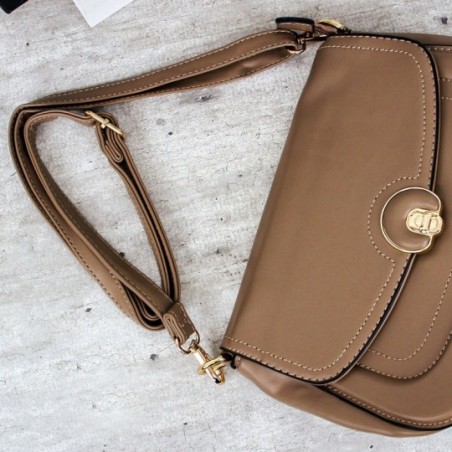 Bolsa Feminina Transversal Lisa 1 repartição Com Alça Corrente - Feira Da Madrugada SP