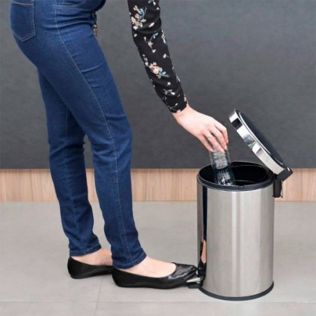 Lixeira Inox Grande 11L Com Pedal E Balde Interno Removível