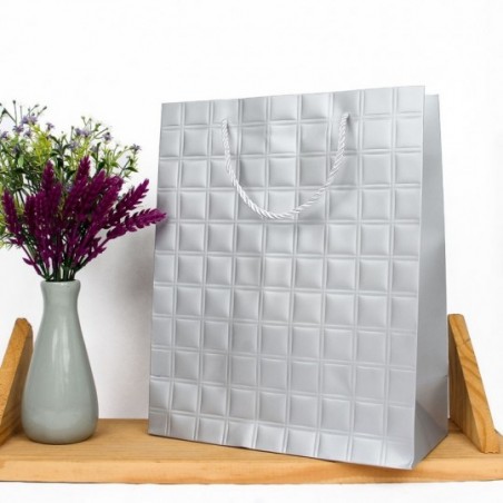 Sacola Para Presente De Papel Texturizada Prata 26cm x 32cm