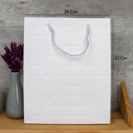Sacola Para Presente De Papel Texturizada Branca 26cm x 32cm