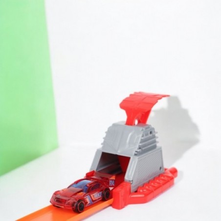 Pista De Corrida Com Lançador De Carrinho Fire Wheel 10 Peças