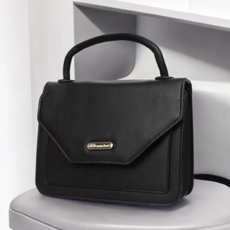 Bolsa Feminina Quadrada Pequena Com Pompom E Alça Transversal