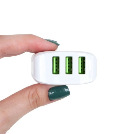 Carregador Rápido 3.1A Triplo USB Com Cabo V8