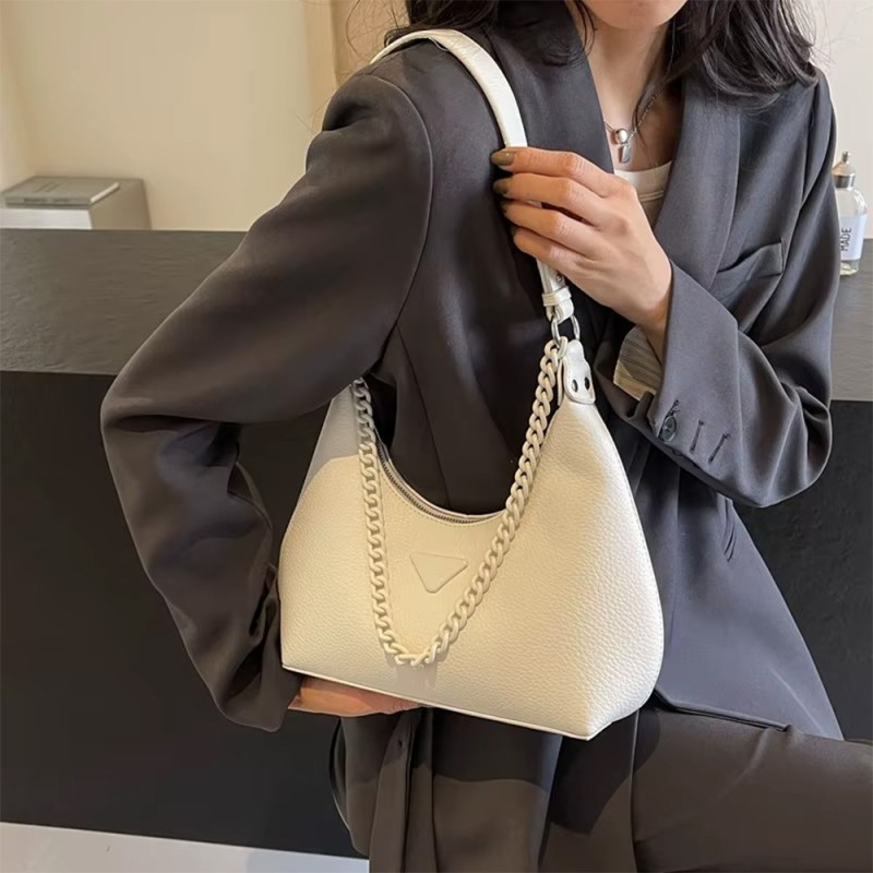 Bolsa Feminina Estilo Hobo Bag Alça Corrente E Transversal 2 Repartições