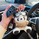 Chaveiro Ursinho Panda De Pelúcia Roupinha Bolsa E Mochila Prendedor