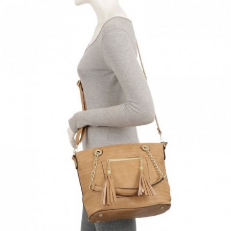 bolsa-com-corrente-tassel-e-matelasse